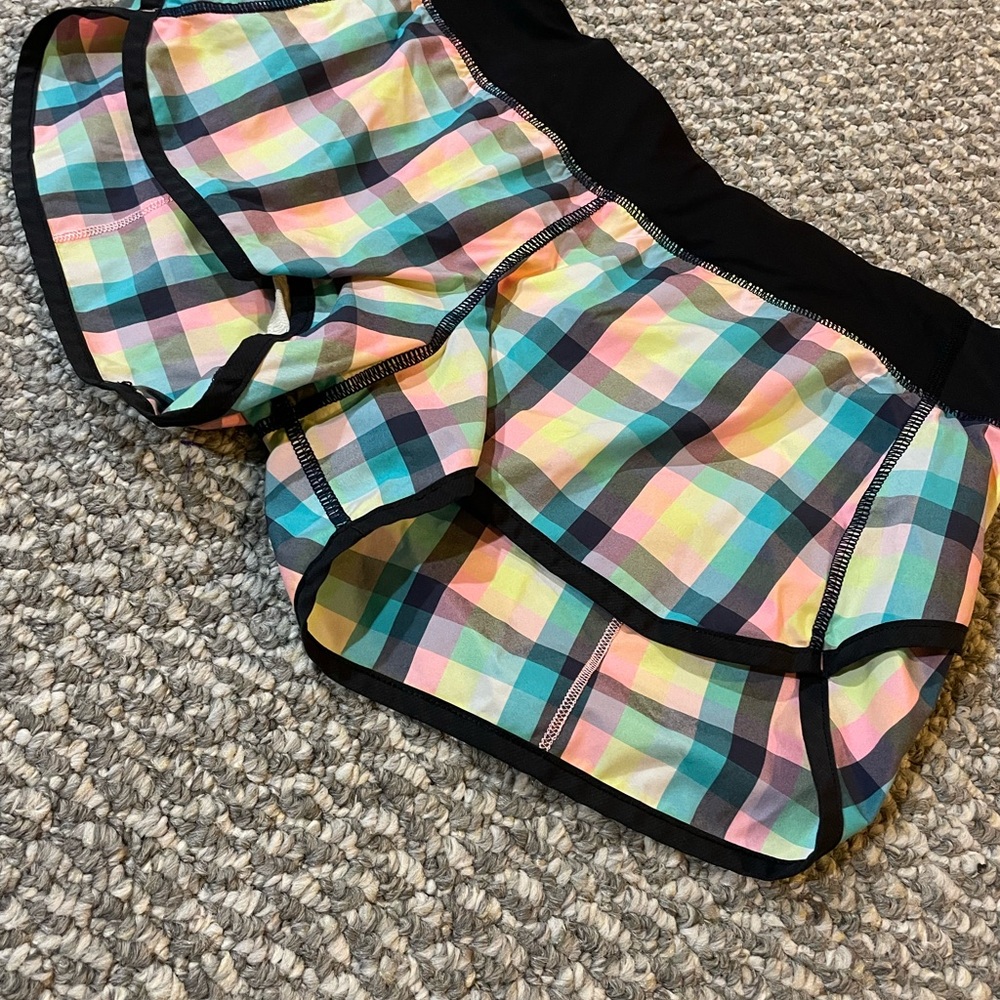 Lululemon Run Speed Shorts (2 way Stretch) 6